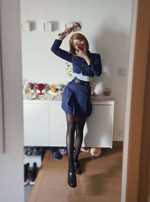 「全力のジョジョ立ち」が話題に！ 筋肉コスプレイヤー・桃兎ももが教える“2.5次元なS字ライン”の作り方とはの画像016