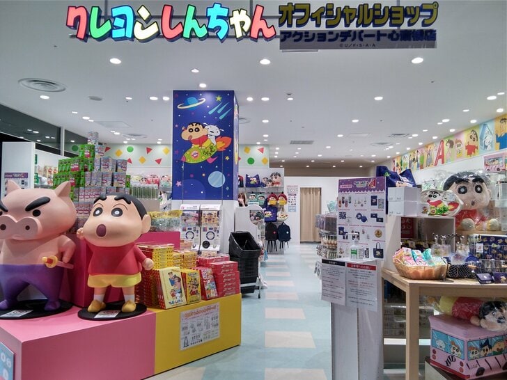 「心斎橋パルコ」で全国6店舗目「クレヨンしんちゃんオフィシャルショップ」オープン！“宇宙”テーマの限定グッズが注目の画像002