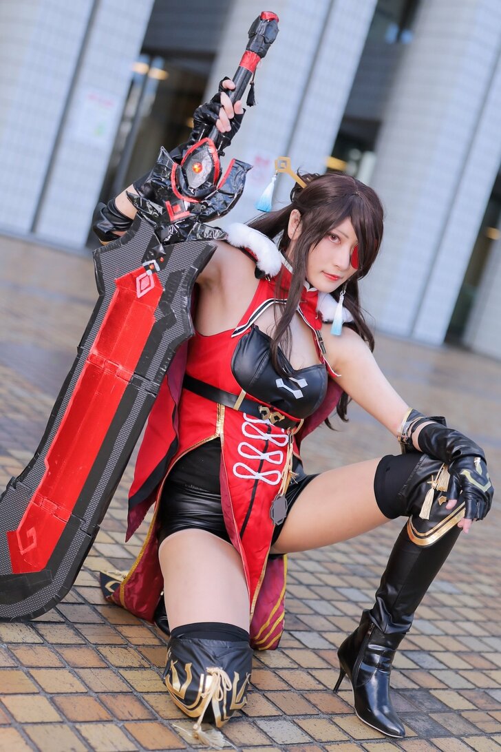 『acosta！池袋』自作武器で『原神』北斗コスプレを披露！コスプレイヤー・コウさん「強くてかっこいい憧れのキャラ」の画像002