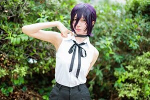 スラリ長身は「私の武器」、現役大学生俳優・姫岡ゆきが『チェンソーマン』レゼコス披露！ 姫野先輩コスも大反響の画像