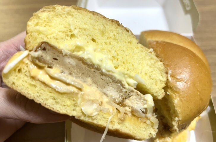 マクドナルド「名探偵コナン」コラボがスタート！ 期間限定メニュー「チキンタツタ」＆「ごはんバーガー」の新商品をさっそく食べてみた!!の画像004