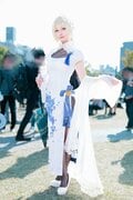 『FGO』セイバーコスプレで行列！人気コスプレイヤー・五色もかさんの衣装のこだわり「Sサイズで体のラインに合うようぴったりに」の画像003