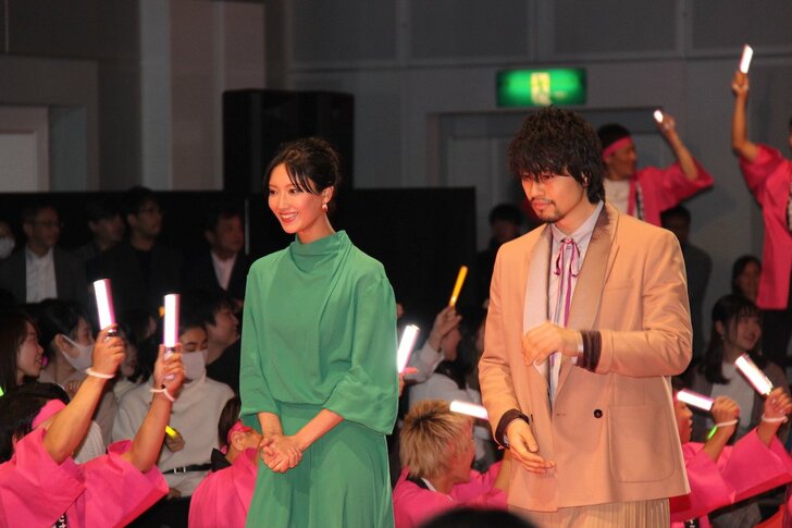 『ヲタクに恋は難しい』高畑充希BL研究にドハマり寸前「鉛筆と消しゴムとか」の画像002