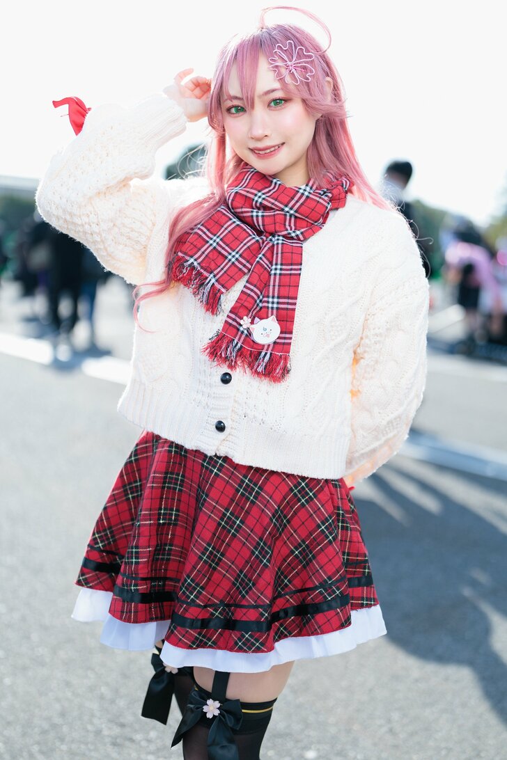 もこもこニットの下は鍛え抜かれた肉体!? プロボクサー兼コスプレイヤーTaKaNaさん「冬のコミケ」で語る鍛錬の秘密の画像001