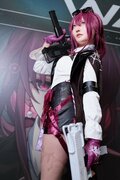 RPG『崩壊:スターレイル』公式コスプレイヤー・しょこらさん「カフカのセクシーな胸の上のベルトがお気に入り」の画像002