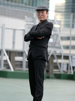 魔夜峰央
