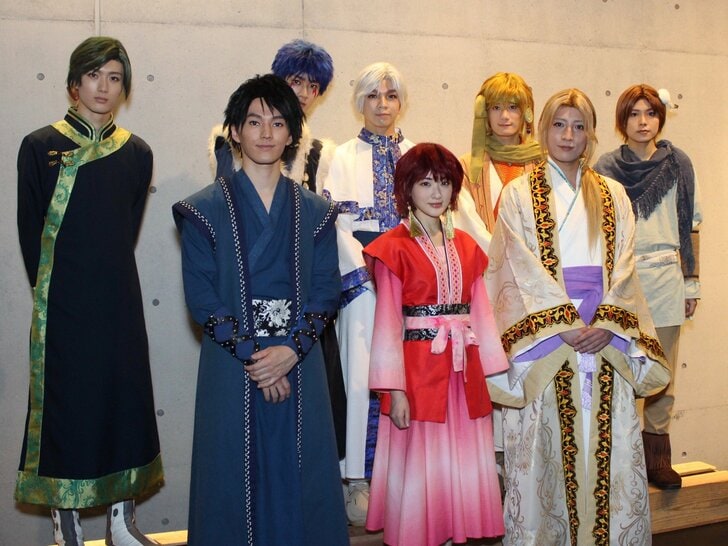 生駒里奈・矢部昌暉、舞台『暁のヨナ』公開ゲネプロで華麗な舞＆殺陣を披露！の画像007