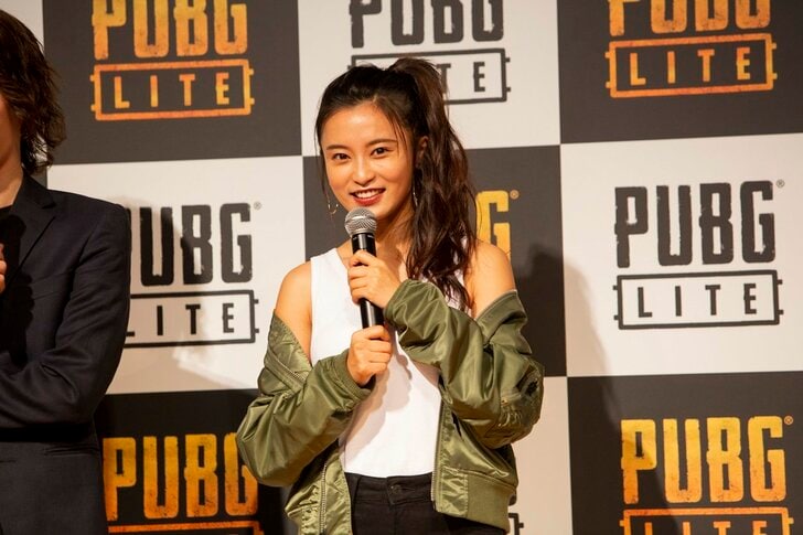 『PUBG』公式アンバサダー・小島瑠璃子が芸能生活10周年に悩みを吐露【独占インタビュー動画付き】の画像005