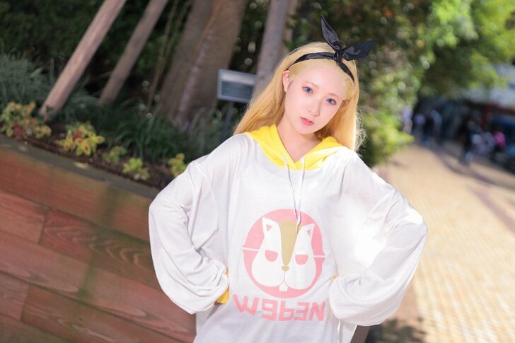 『acosta！池袋』夏アニメ『リコリス・リコイル』クルミに扮したコスプレイヤー・ろこむさん「ファンの人にキャラ名で呼ばれたい」の画像001