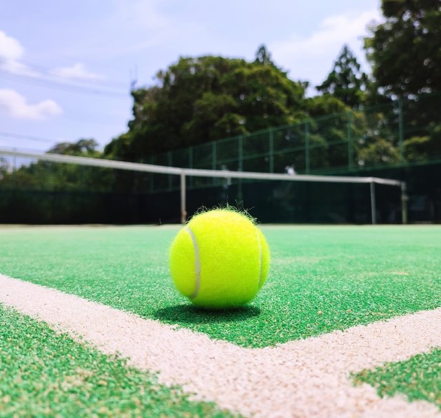 テニスの王子様 で炸裂した とんでもない必殺技 3選 選手を客席まで吹き飛ばす 石田銀 体色が変化する 切原赤也 五感を奪う 幸村精市 など バトル漫画顔負けの強烈な破壊力に衝撃 ふたまん