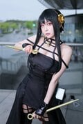『SPY×FAMILY』ヨル・フォージャーで注目！『ニコニコ超会議2022』コスプレイヤー・カモミールさんに聞いた「コスプレ衣装のポイント」の画像002