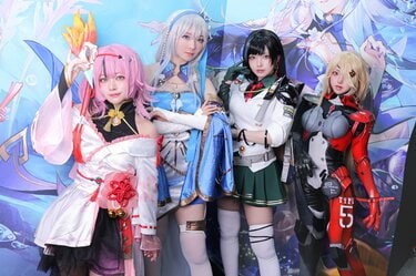 雪村ユノ＆シスル＆凸守たかね＆あまねみや、人気コスプレイヤーが『幻塔』キャラに！ 『ニコニコ超会議2023』を彩った美女たち | ふたまん＋