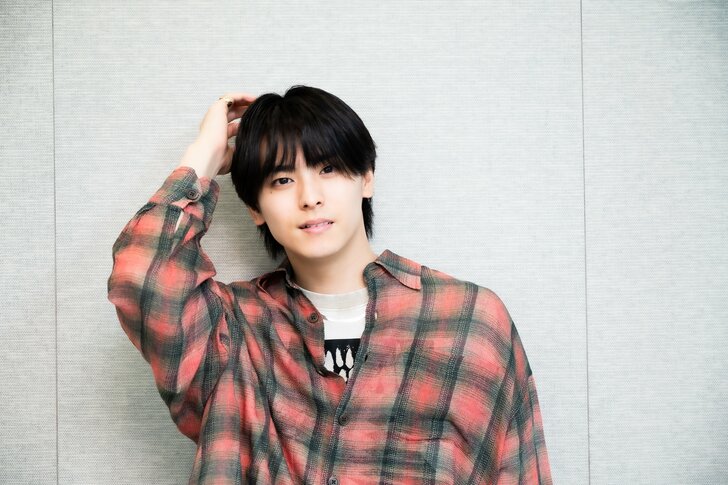 俳優・高野洸がレギュラー声優に初挑戦、アフレコ現場で目撃した共演者のスゴさ「福山潤さんからアドバイスをいただいて…」の画像