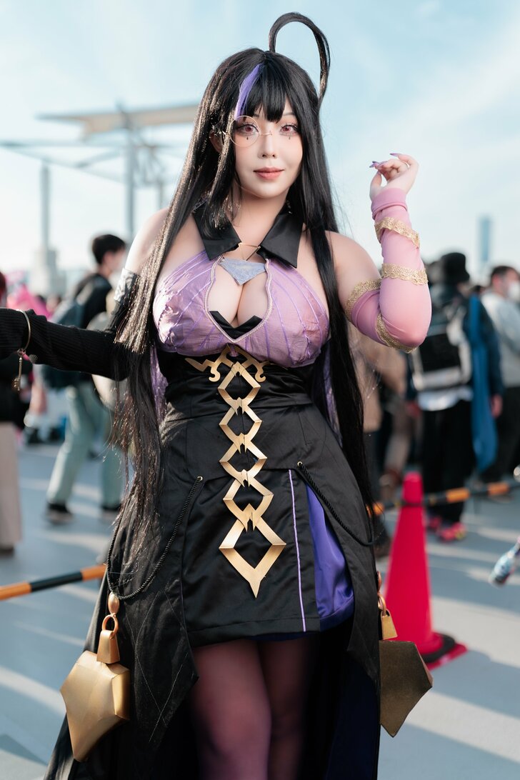 フォロワー200万人の中国出身人気コスプレイヤー・takoさん、圧巻の『白夜極光』コスプレ披露の画像003