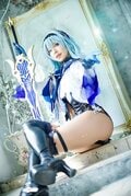「全力のジョジョ立ち」が話題に！ 筋肉コスプレイヤー・桃兎ももが教える“2.5次元なS字ライン”の作り方とはの画像020