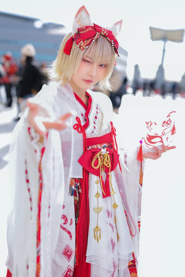 『コミックマーケット101』人気コスプレイヤー・火将ロシエルさん、ボディラインにあわせ調整「闘うチャイナガール」で注目の画像007