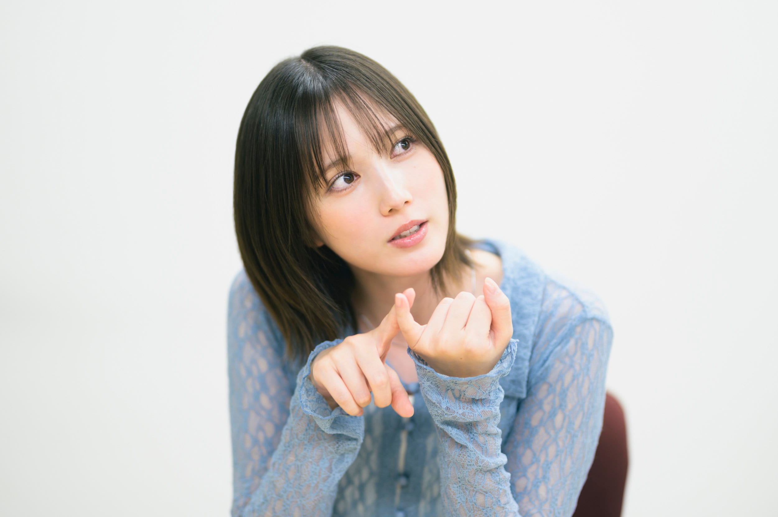 本田翼「恥じらわずに大胆なことをしています（笑）」吹っ切って挑んだ“オトナの自撮り”シーン、ドラマ『北くんがかわいすぎて手に余るので、３人でシェアすることにしました。』の画像002