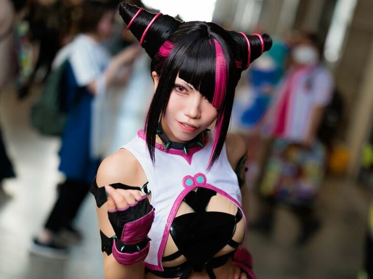 コスプレ『ストリートファイター』ジュリを“体脂肪率8%減”で再現!「1年かけて体を絞りました」の画像
