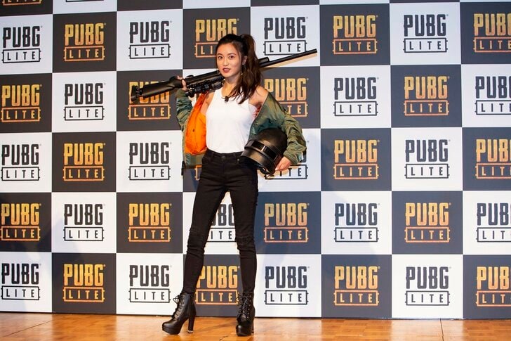 『PUBG』公式アンバサダー・小島瑠璃子が芸能生活10周年に悩みを吐露【独占インタビュー動画付き】の画像002