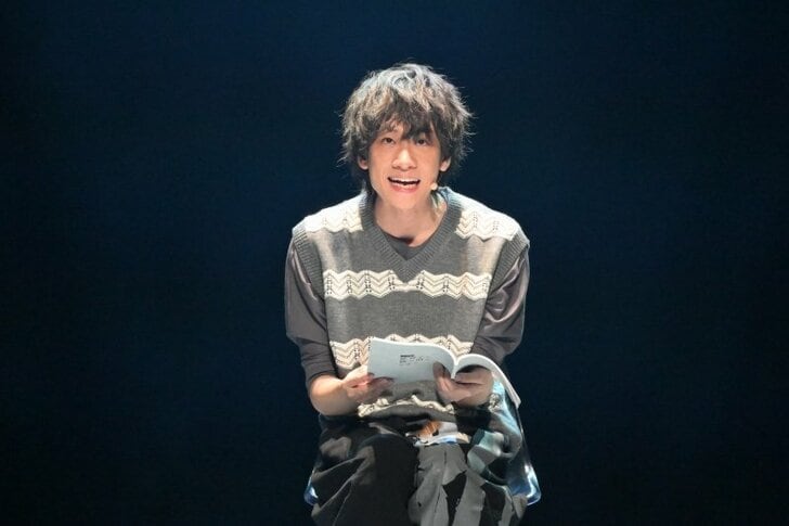 緒方恵美、中島ヨシキ、神尾晋一郎ら出演の朗読劇『世界から猫が消えたなら』が上演＆配信中！　梶裕貴出演の初日舞台写真も到着の画像003