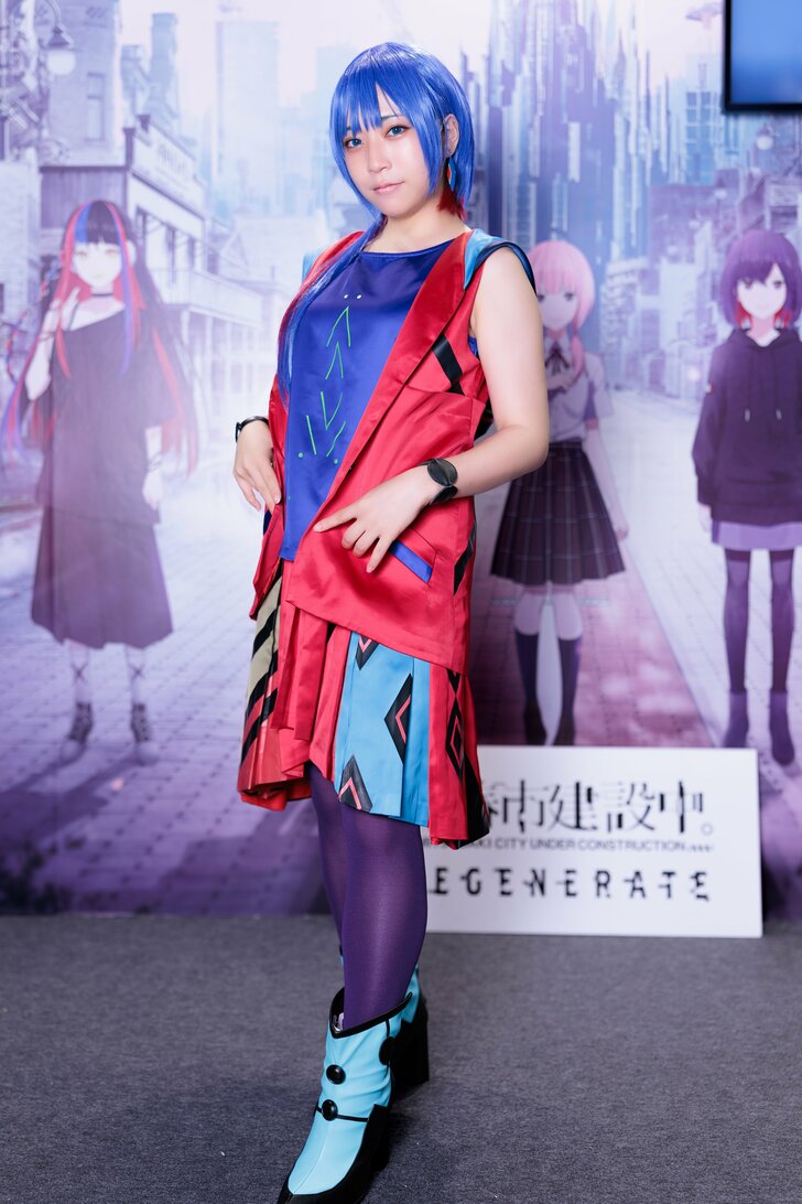 コスプレイヤー茉夏さん＆星乃まみさん、バーチャルアーティスト「花譜＆理芽」コスプレを披露の画像007