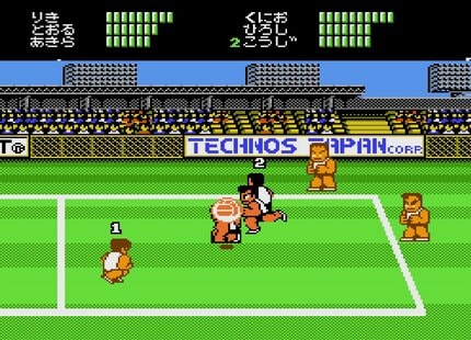 3ページ目) 必殺シュートの応酬…ファミコン版『熱血高校 3ページ目) 必殺シュートの応酬…ファミコン版『熱血高校