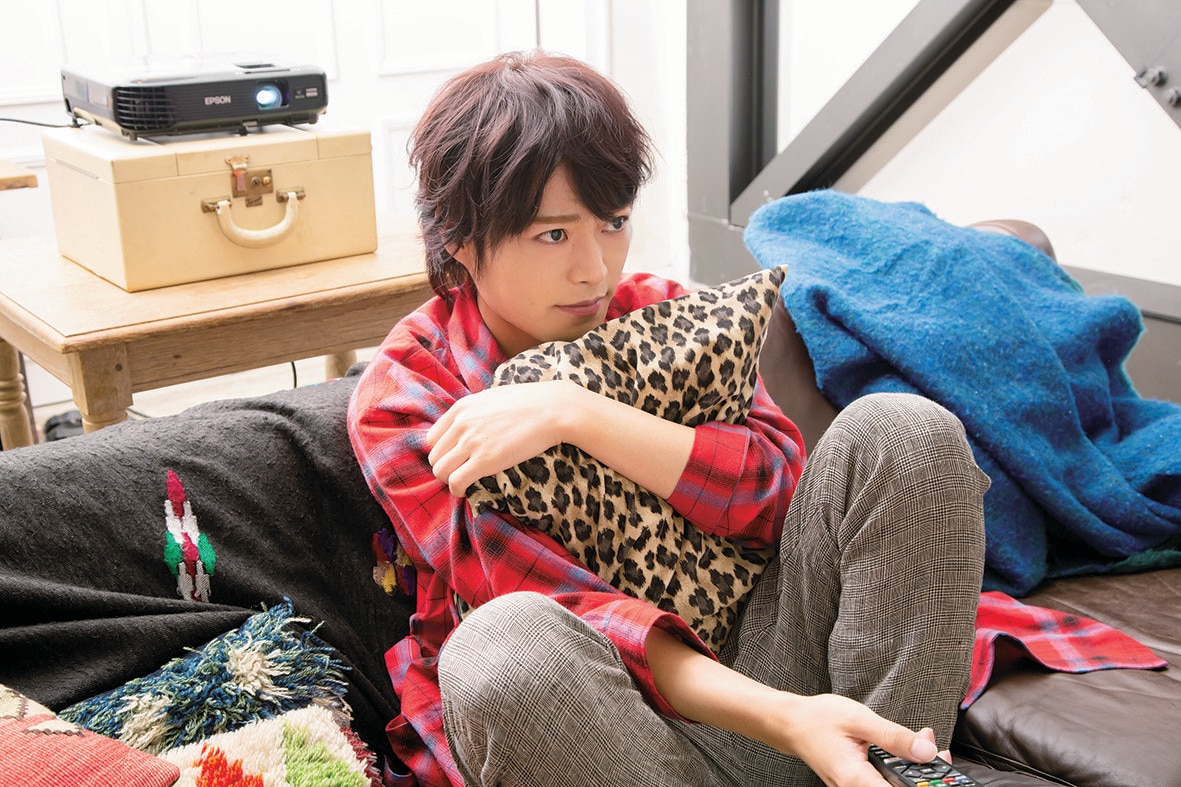 ホリエル・シネマ。1st PHOTO BOOK 堀江瞬 サイン本 堀江瞬「ホリエル、シネマる。1st PHOTO BOOK」サイン本 | K