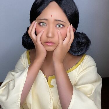 実写版ガンダム!? ガンダムガチオタモデル・水瀬ちかのララァコスプレ