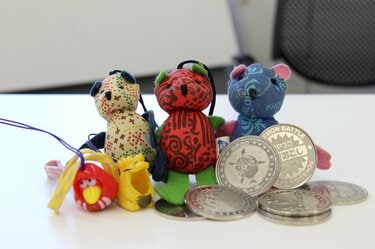 オレンジ30」のポケモンメタルコインに「きがえるキョロちゃん