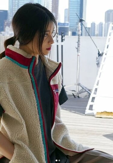 リーバイス　レッドタブ　ダウンジャケット　Mサイズ　津上翔一　仮面ライダーアギト LEVI'S 津上翔一 仮面ライダーアギト 最終値下げ - メルカリ
